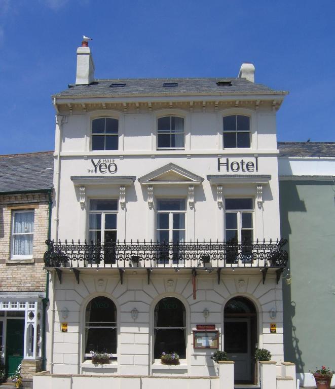 Yeo Dale Hotel Барнстъпъл Екстериор снимка